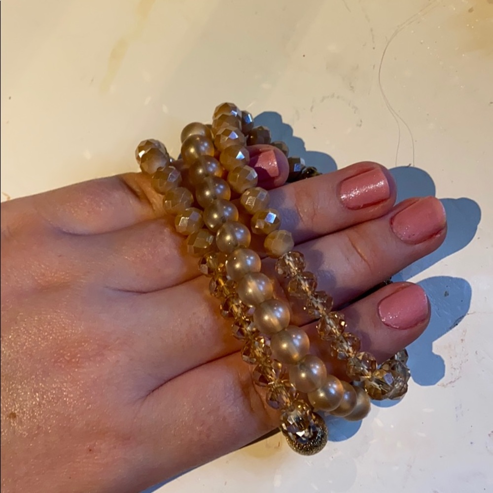 Bracelets - Picture 2 of 4